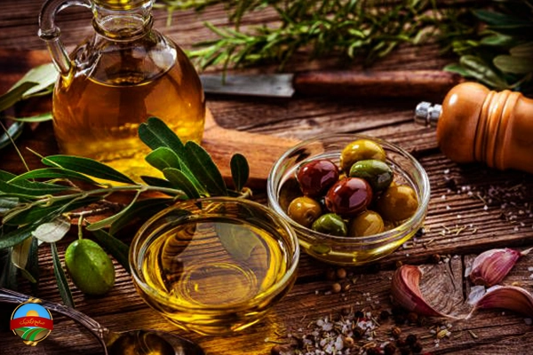 فواید روغن زیتون طبیعی برای بدن و آشپزی