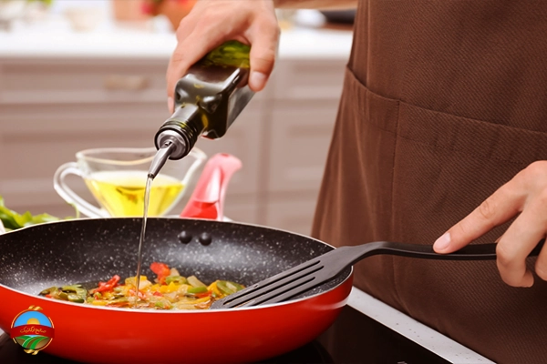 مقایسه روغن زیتون و روغن کنجد برای آشپزی